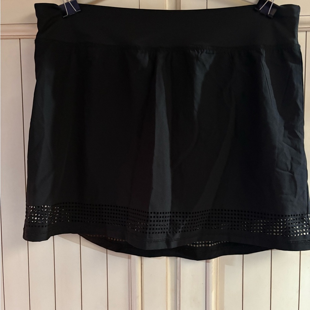 Elegant Black Women's Skirt